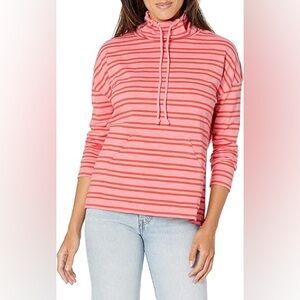 Carve Designs Bodie funnel neck sweater in grapefruit size large